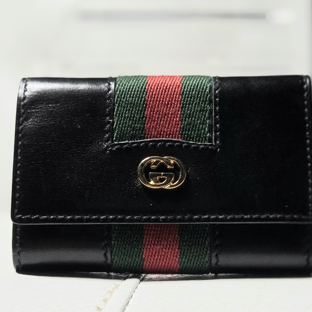 Gucci Black Leather Key Holder with Red and Green Stripe 80's. Mini